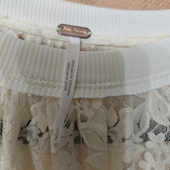 Free People Brielle Maxi Cream Lace Top - Picture 6 of 8